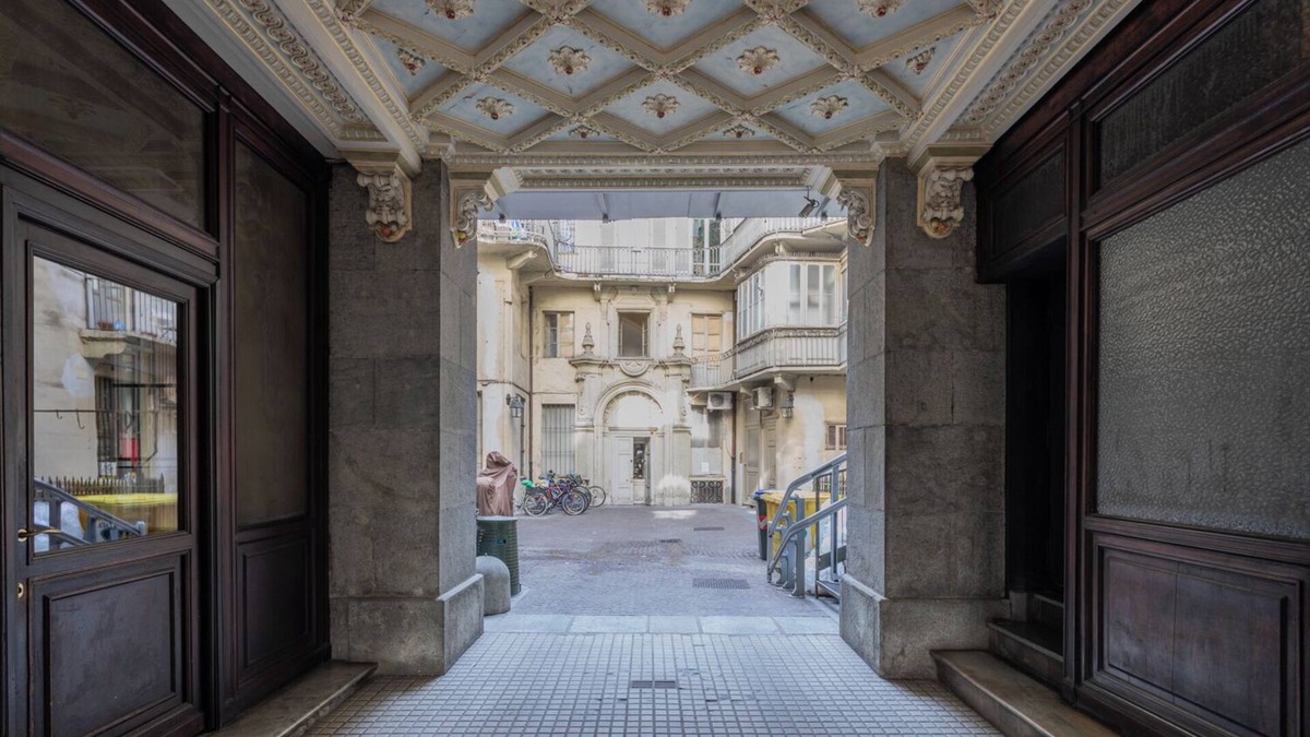 Historic Centre Apartment | La Maison du Vent by Wonderful Italy