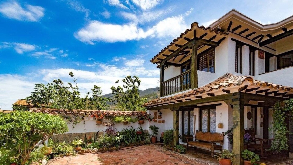 Villa de Leyva House | LA MAISON DURANTET A BEAUTIFUL HOUSE