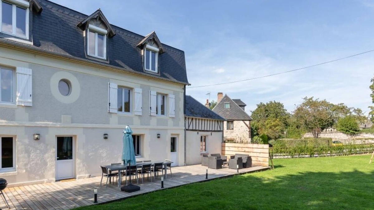 Pennedepie House | La Maison Josélise – 4★ | Family & Countryside | 10 guests