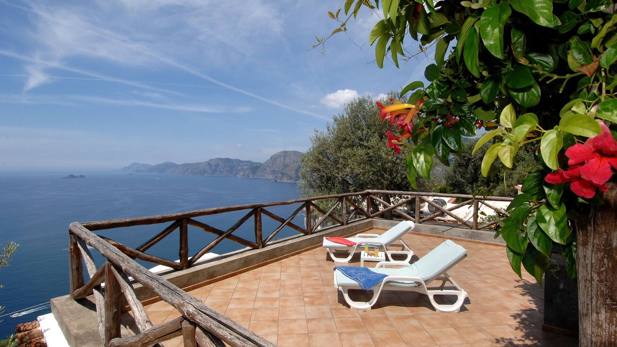 Praiano Apartment | la maison rose with sea view