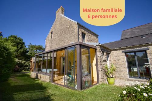 Greville-Hague House | La Maison Vagabonde, Maison 3 chambres, 6 personnes & jardin, Intendance Luxury Host