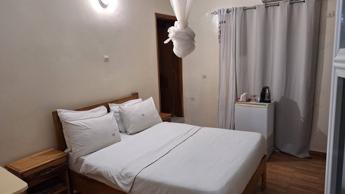 Mboro Apartment | La Mboroise