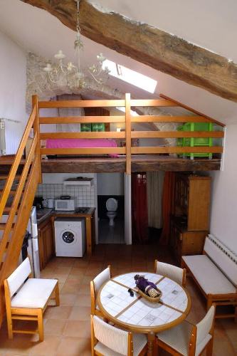 Cornus House | La MIGNONE