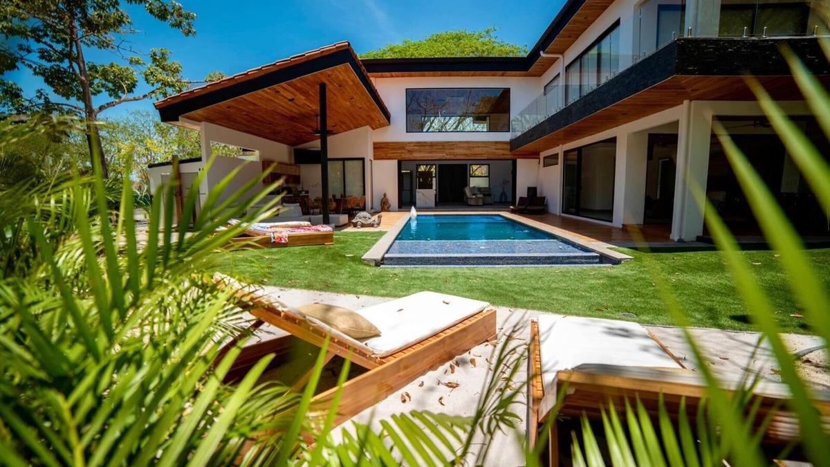 Tamarindo House | La Ola Perfecta - Las Golondrinas Hacienda Pinilla