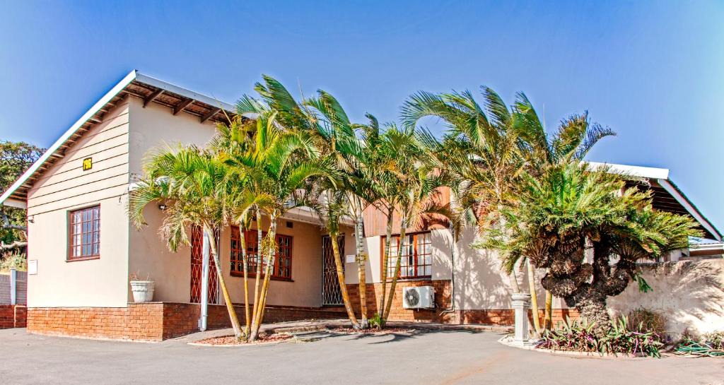 Bluff House | La Palma Hill Self Catering and B&B