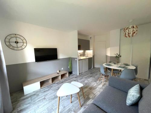 Serris Apartment | La Parenthèse, Disneyland & Shopping