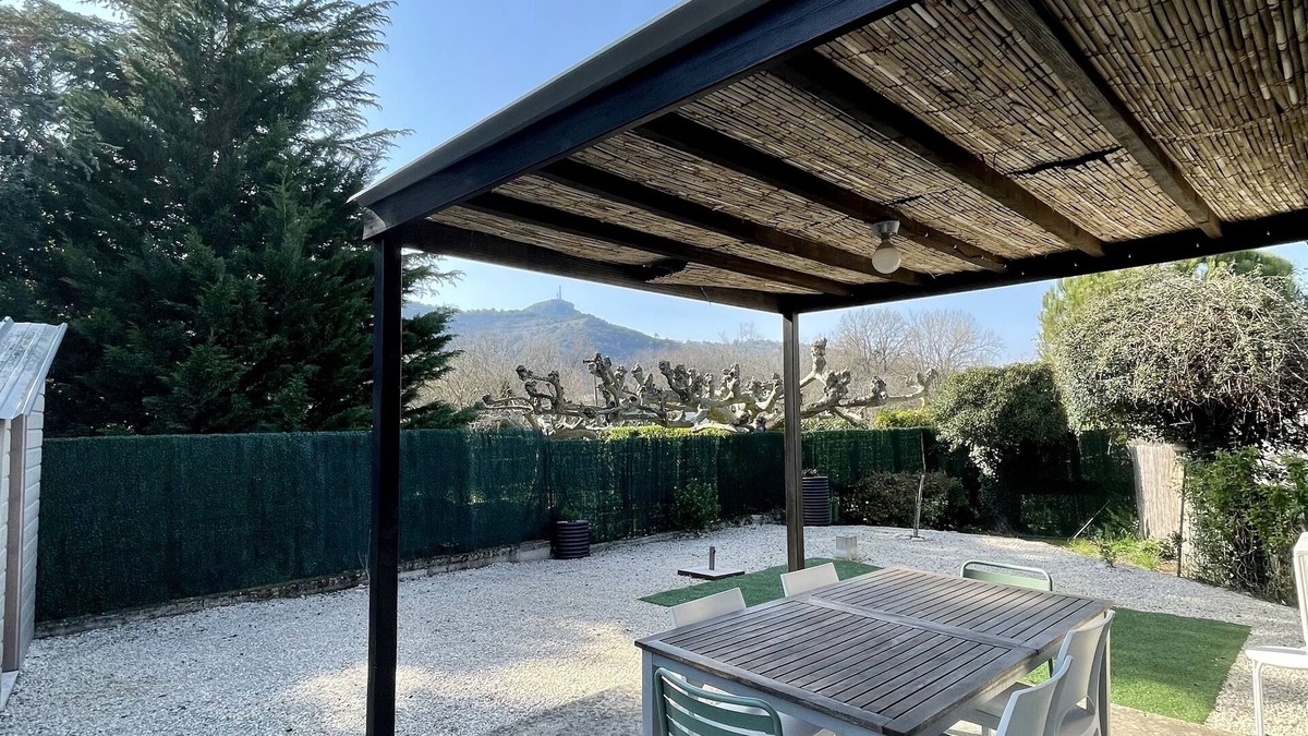 Vallon-Pont-d'Arc House | La Pausa Comfortable individual cottage near river and village