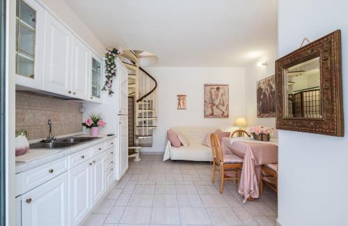 Carloforte Apartment | ⭑La perla Rosa nel centro storico a Carloforte