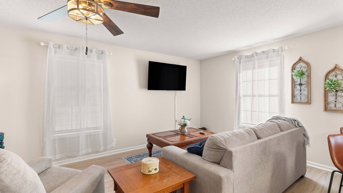 Dock Junction House | La Petit Refuge - Pet Friendly w/Fenced Yard