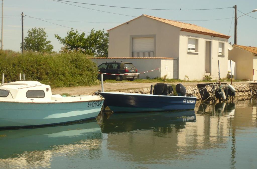 La Peyrade Villa | La petite maison au bord du canal T2 - 3étoiles -