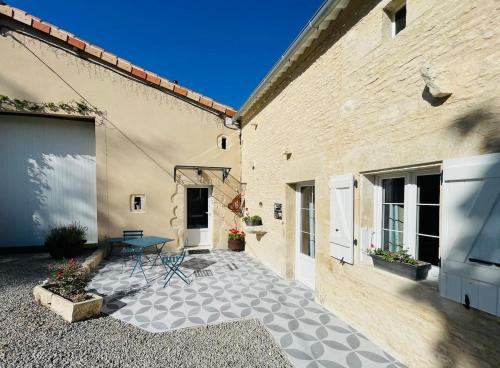 Champniers House | La petite maison d a cote