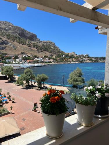 Sferracavallo House | La Piazzetta a Mare Holiday House