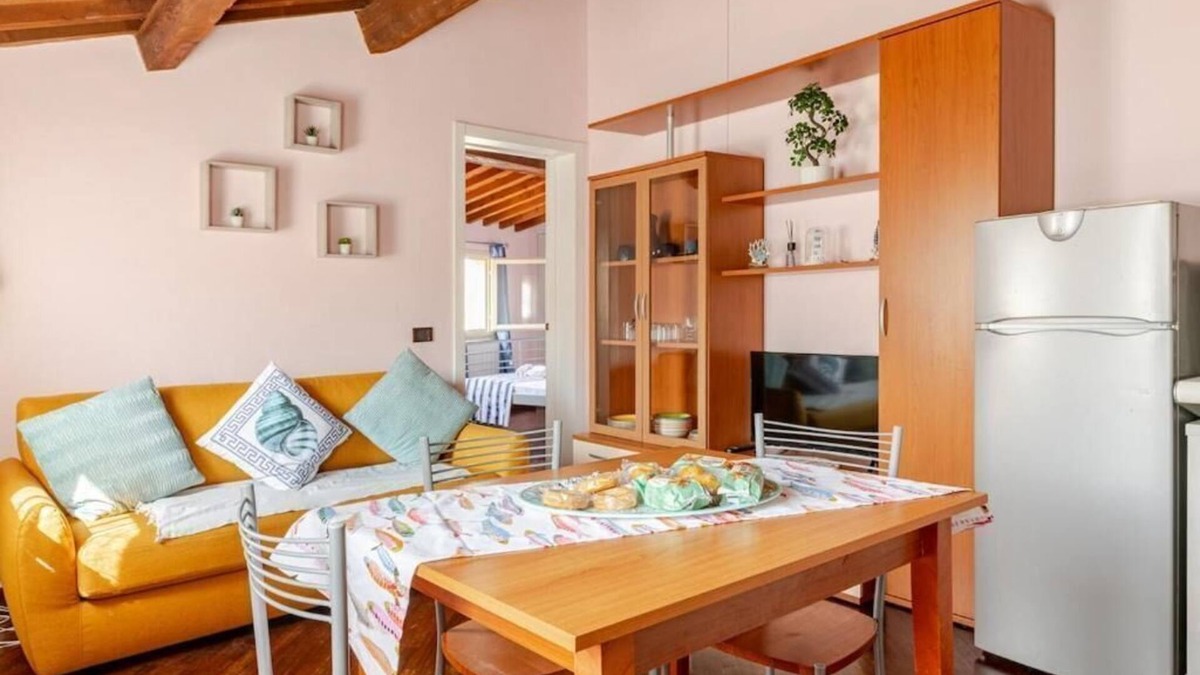 Livorno Apartment | La piccola Venezia apartment