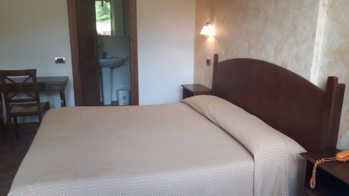 Precetto House | "La Pila" Farmhouse - Standard Double Room 5