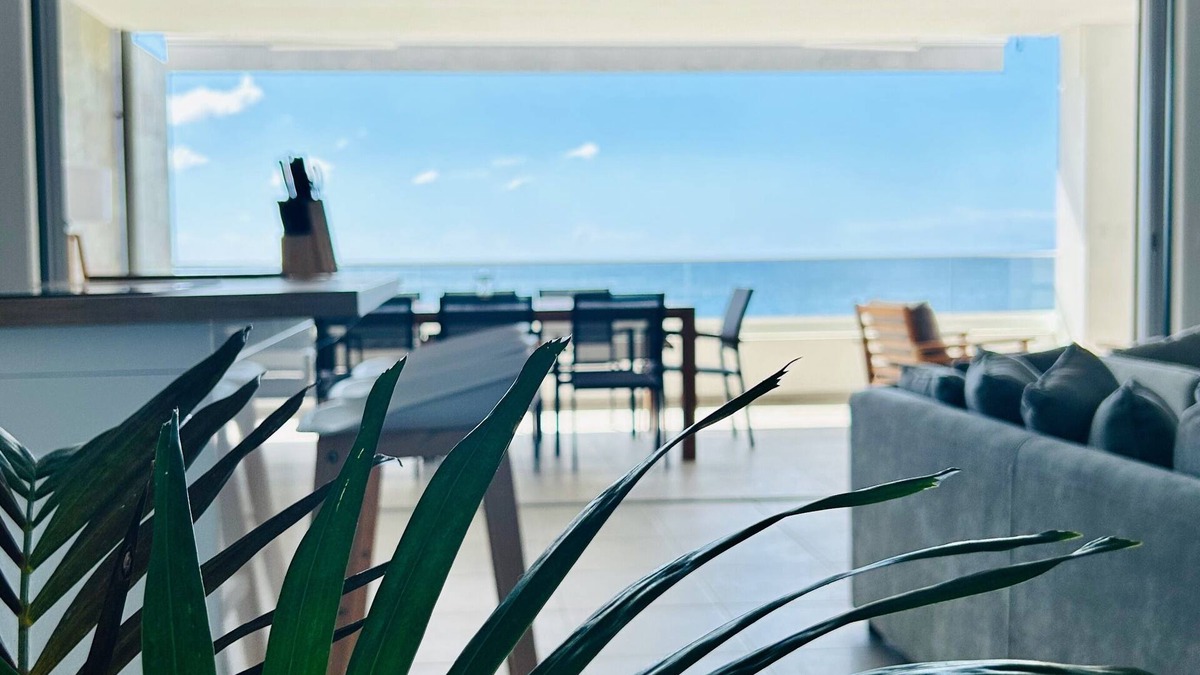 Schoelcher Apartment | La Plage Martinique - 3BR Appartement on the Beach