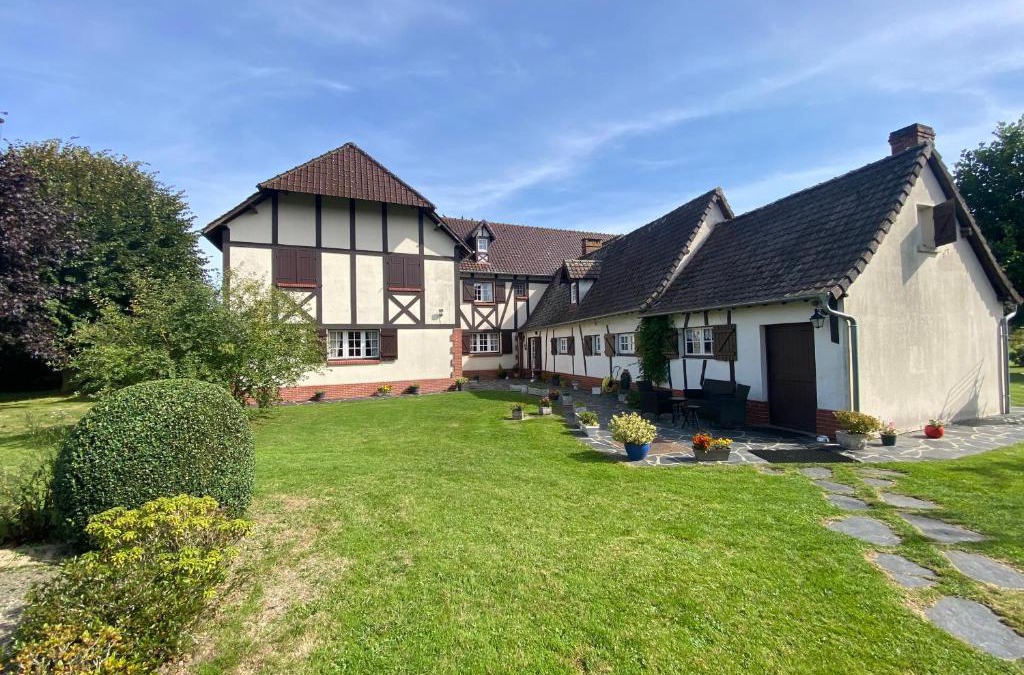 Saint-Ouen-sous-Bailly Bed & Breakfast | La pommeraie 76