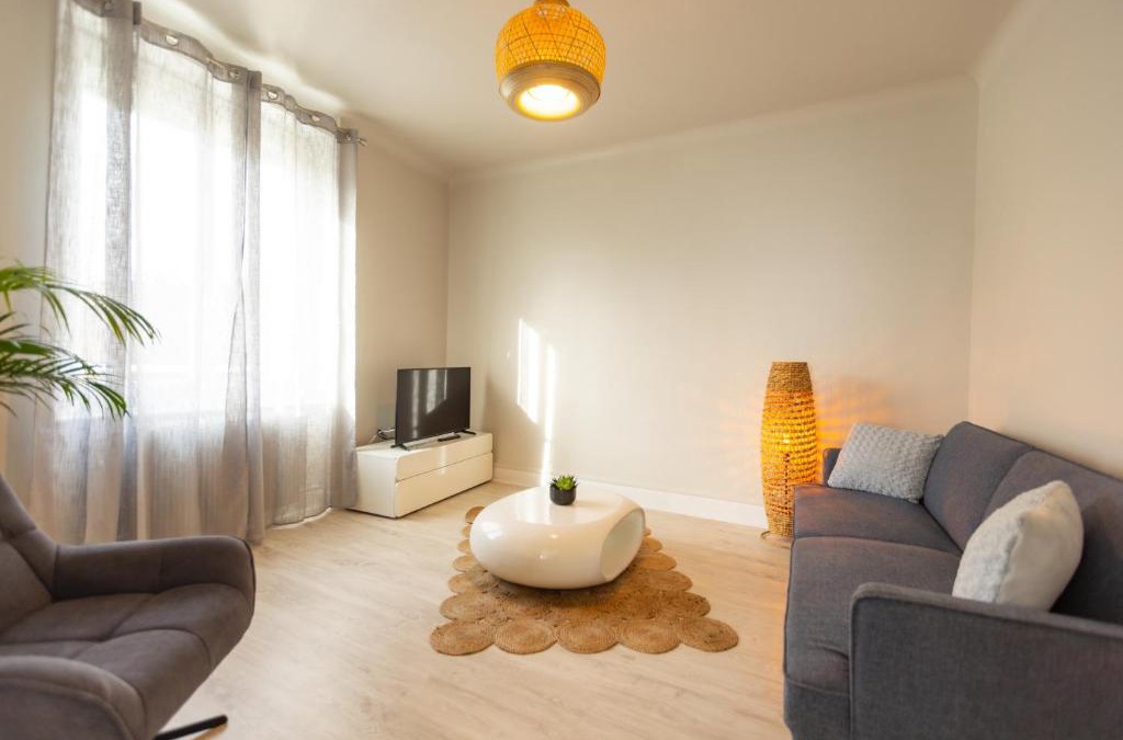Blanzat House | La Porte des Volcans