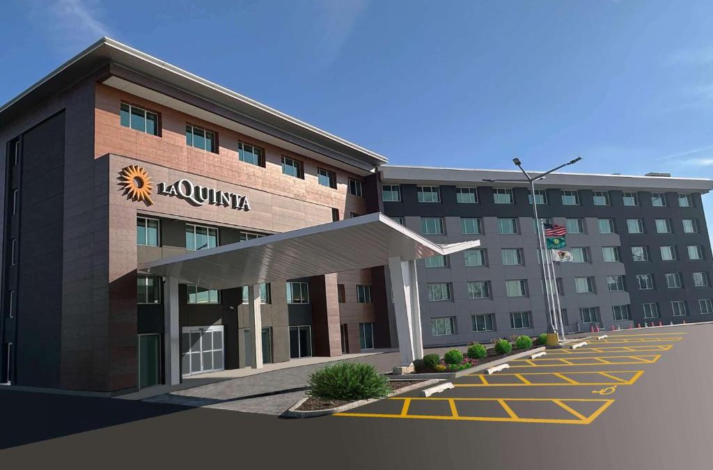 Rosemont Hotel | La Quinta by Wyndham Chicago O'Hare Airport