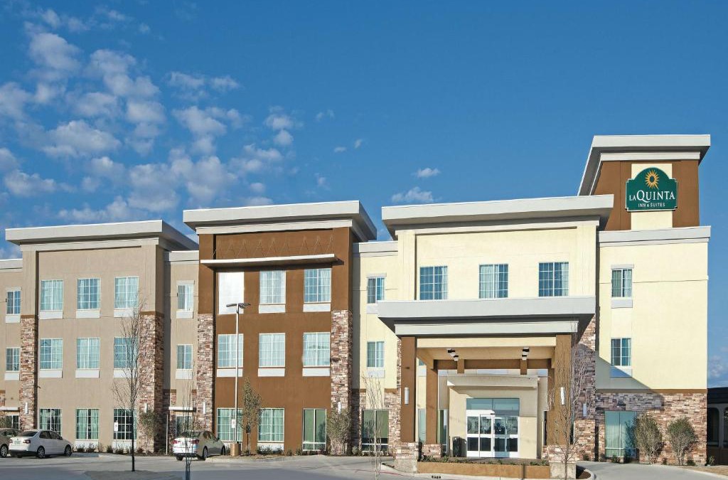 Fort Worth Hotel | La Quinta by Wyndham Fort Worth West - I-30