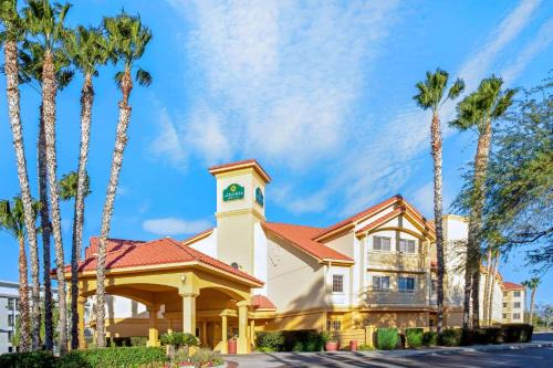 Tucson Hotel | La Quinta by Wyndham Tucson Airport
