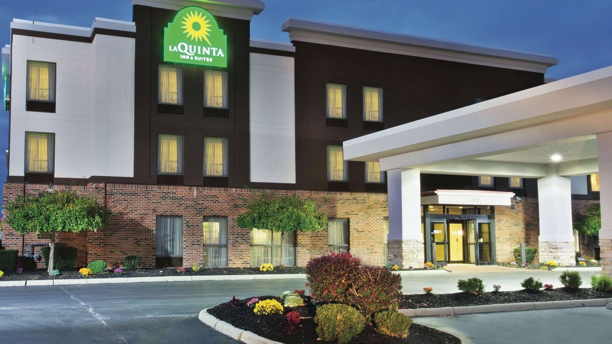 Grove City Hotel | La Quinta Inn & Suites by Wyndham Columbus - Grove City