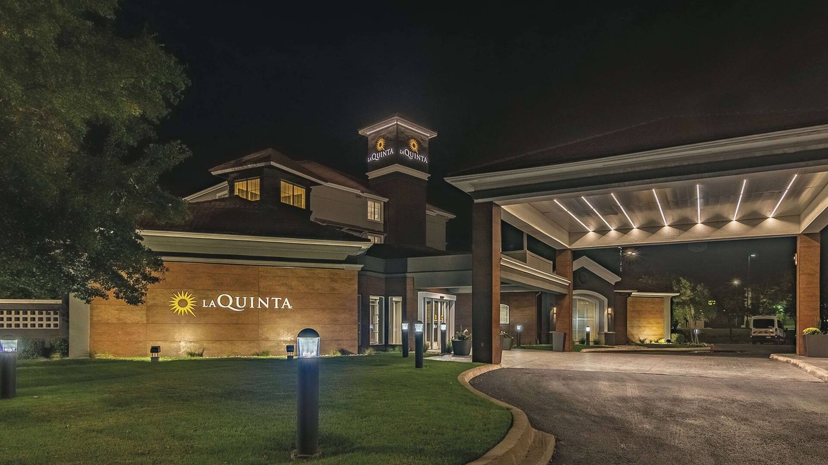 Norman Hotel | La Quinta Inn & Suites by Wyndham Oklahoma City Norman