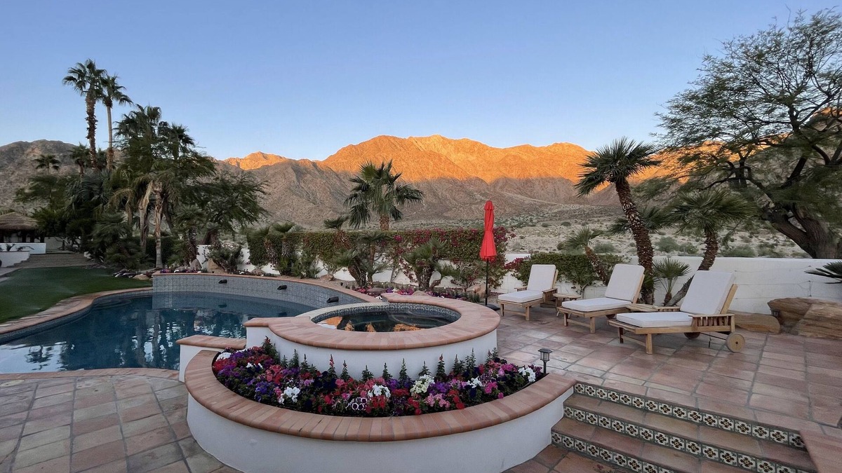 La Quinta Cove House | La Quinta Resort Estate Home, Secluded Privacy w/250 Feet of Mountain Frontage