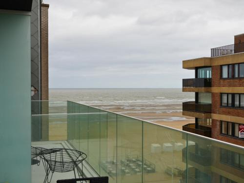 Koksijde-Bad Apartment | La Résidence Penthouse Duplex vue mer ,3 Chambres, 2 Salles de Bain, 4 Terrasses & parking privé