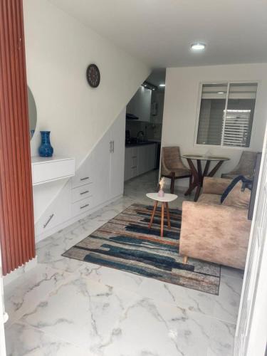 Cali Apartment | La Roca 102