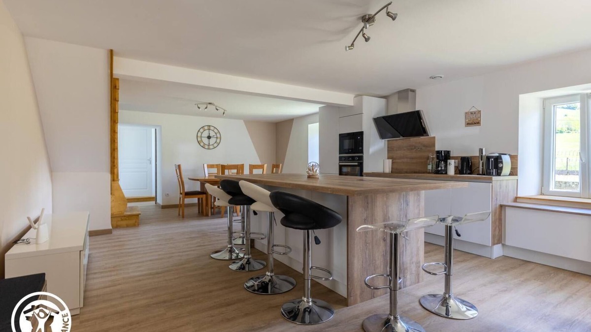 Perpezat House | La Roche Malvialle - PERPEZAT