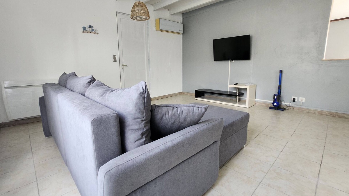 Saix House | La rose des vents single-family home