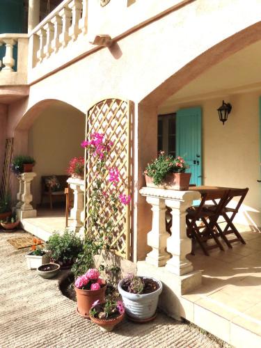 Speracedes House | La Rose & Le Loup
