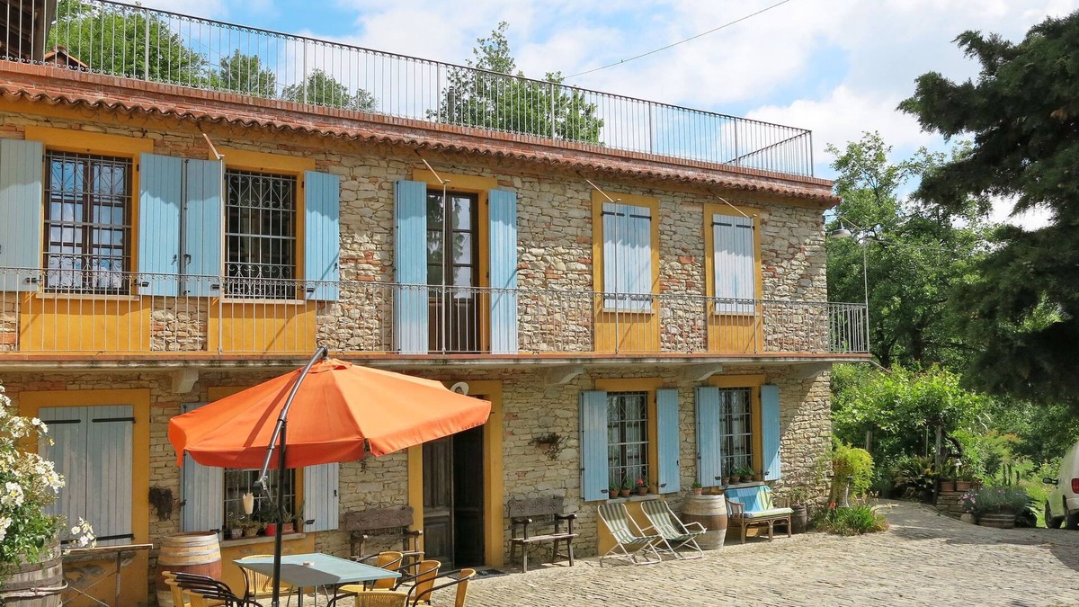 Cossano Belbo House | La Rovere by Interhome