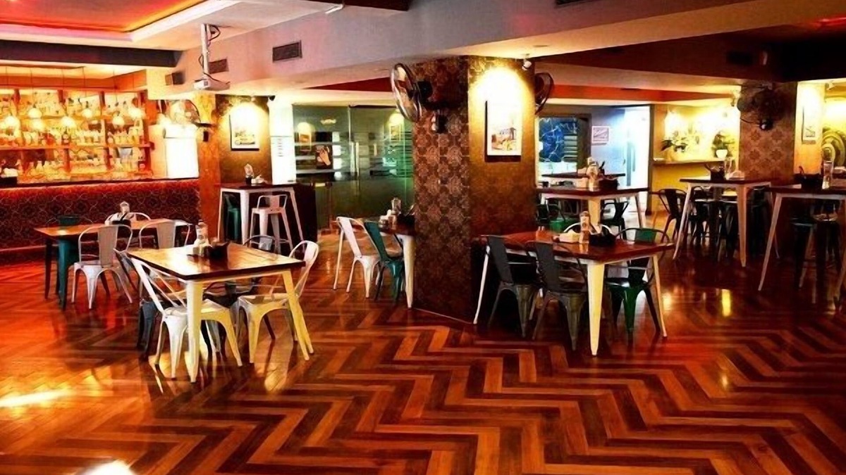 5th Block Hotel | LA SARA GRAND