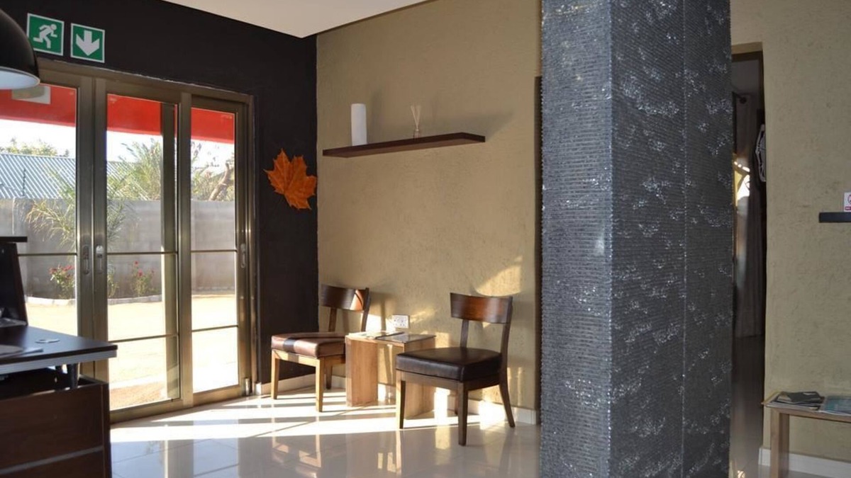 Francistown House | La Signature Guest House