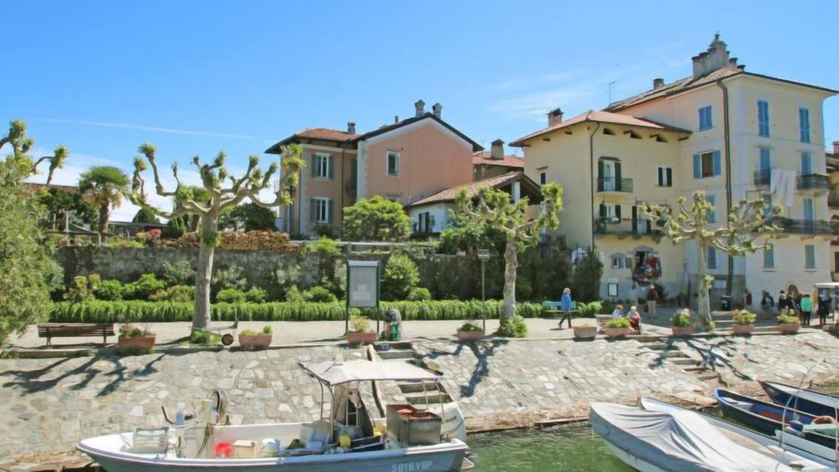 Isola dei Pescatori Apartment | La Silente by Interhome