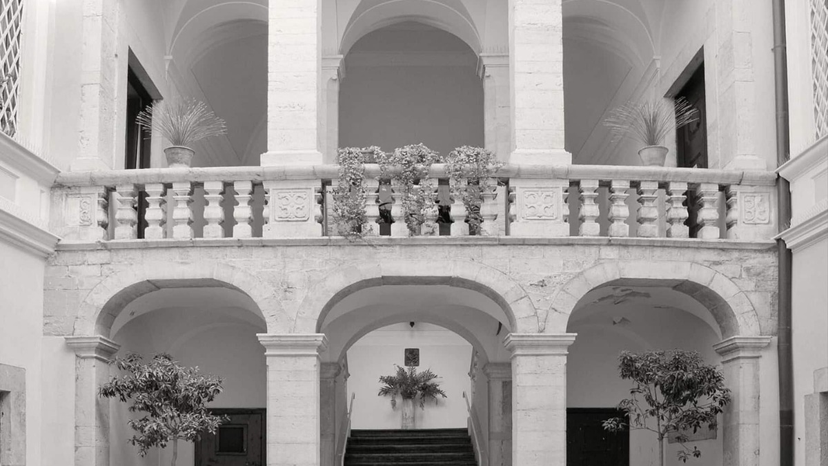 Trani House | La Soffitta Covelli