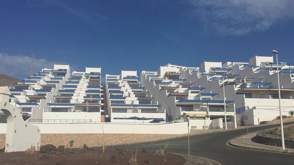 Gran Tarajal Apartment | La Solana - Spectacular Sea Views with Modern Comforts.
