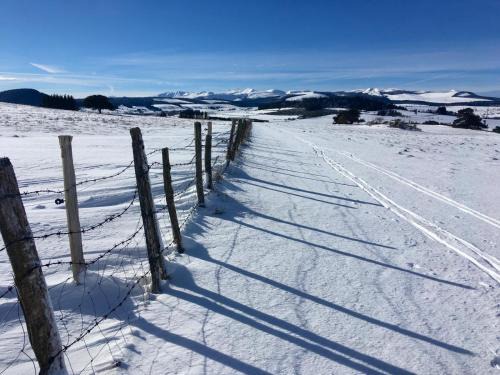 Ludesse Apartment | La Stuga, Gîte cocooning au cœur des volcans