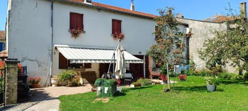 Laimont House | LA TAILLANDERIE