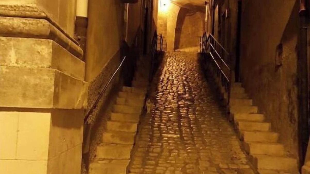 Scicli House | La Teresina in the historic center of Scicli. 5 minutes from the beach.