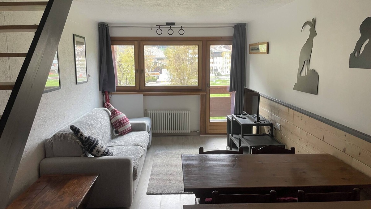 La Thuile Apartment | La Thuile Two-room apartment on the slopes