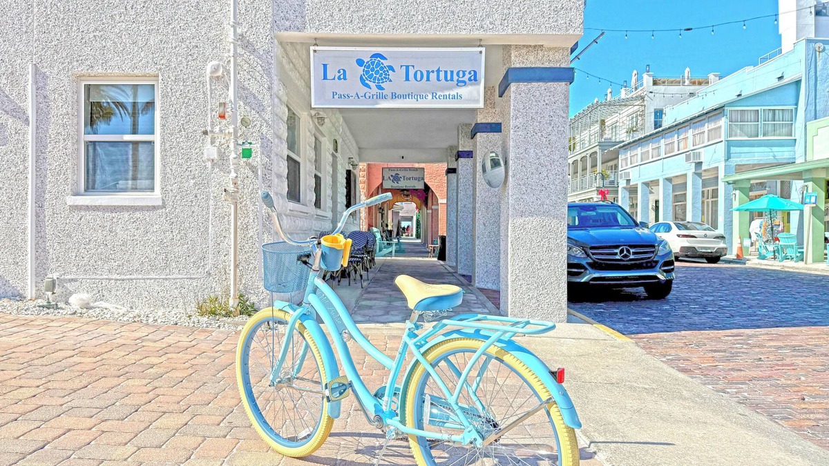 Pass-a-Grille Historic District Apartment | La Tortuga Historic Pass A Grille St Pete Beach 679