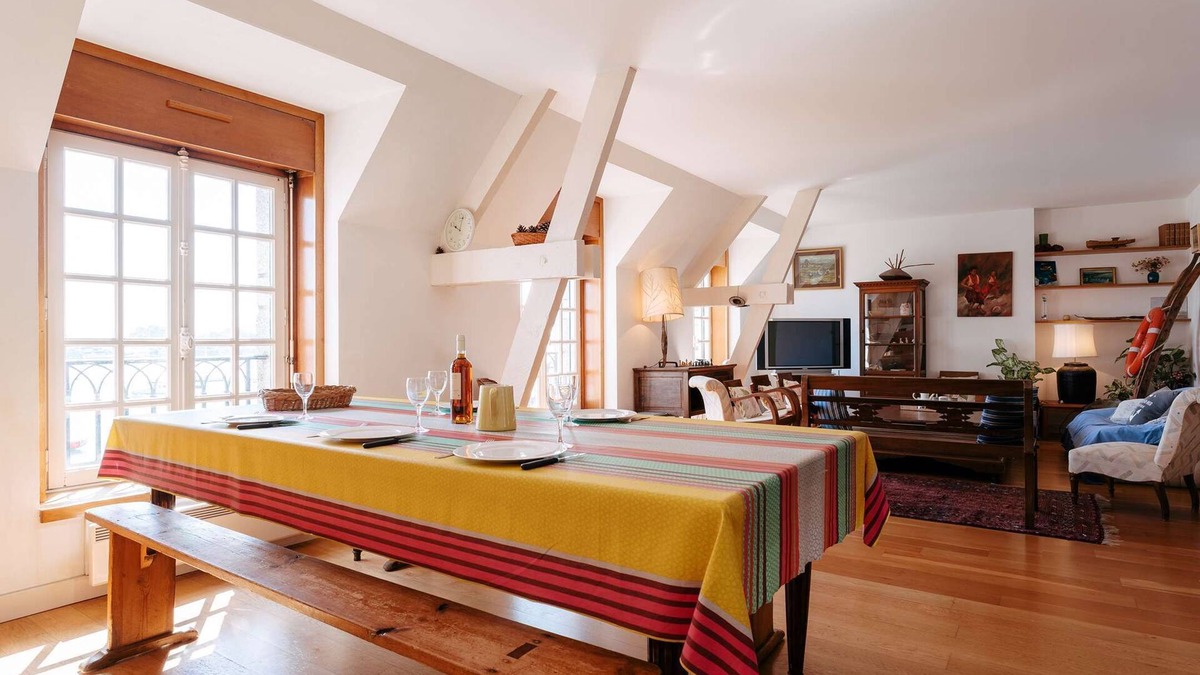 La Trinite-sur-Mer Apartment | La Trinité/Mer - 4-room apartment -100m²-Port view-Wifi