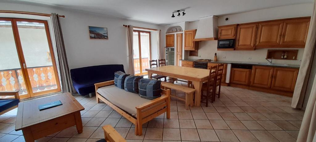 Val Cenis Apartment | La Turra
