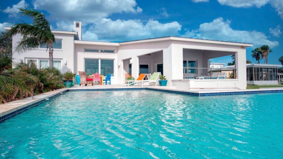 Rockport Villa | La Ventana de Esperanza - Lux Bayfront Villa