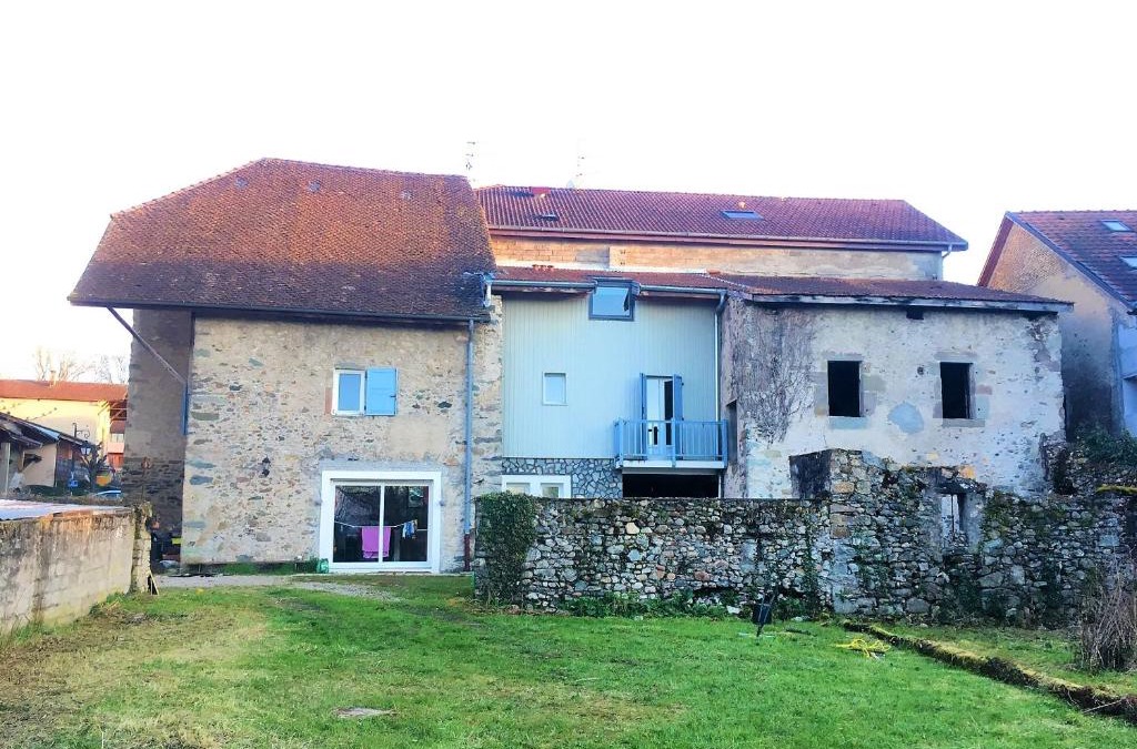 Anthy-sur-Leman House | La YAUTE