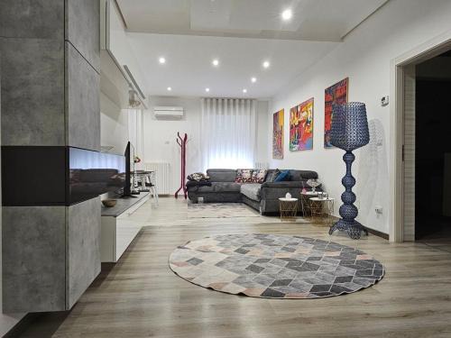 Comiso House | LaBrafa