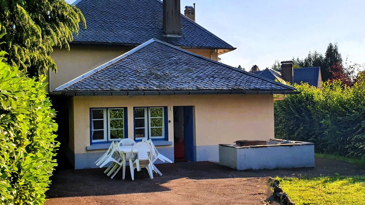 Mazamet Cottage | Lac des Montagnès - T4 gîte with terrace and garden