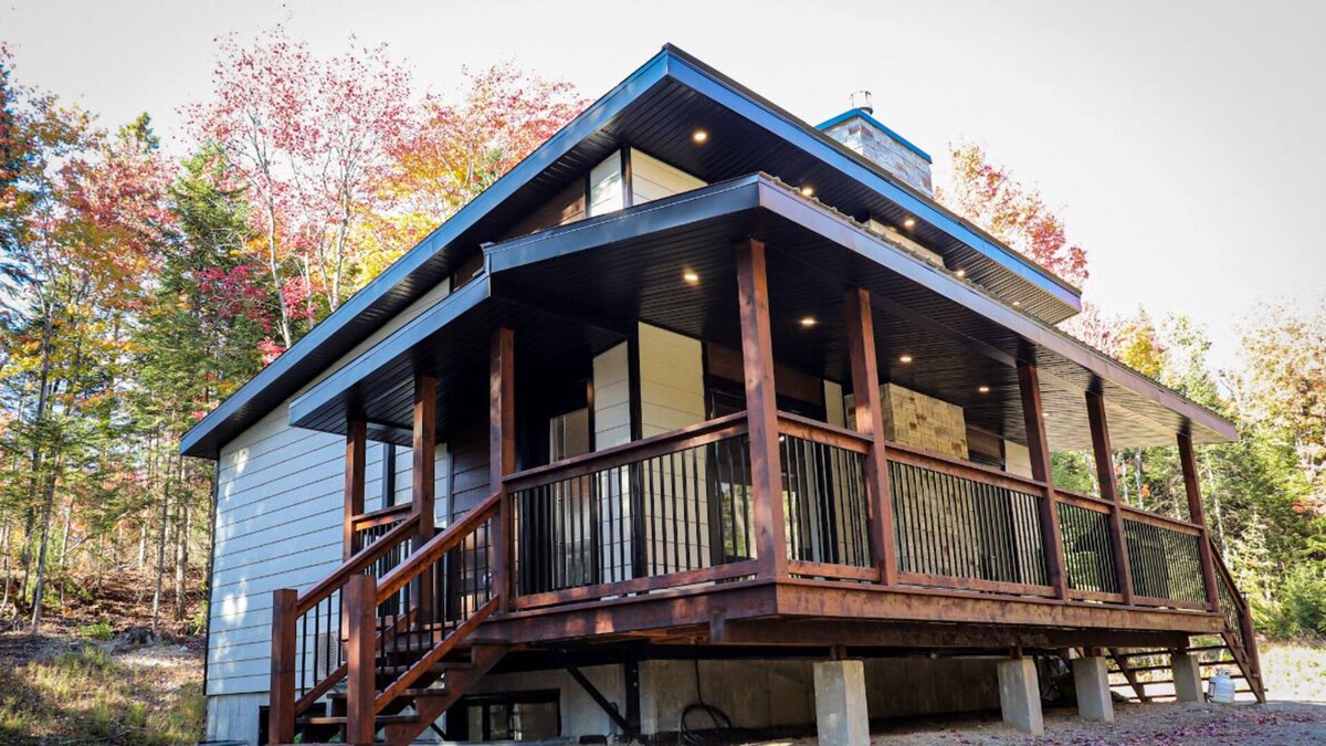 Saint-Damien-de-Buckland Ski Chalet | Lac Dion Cottage